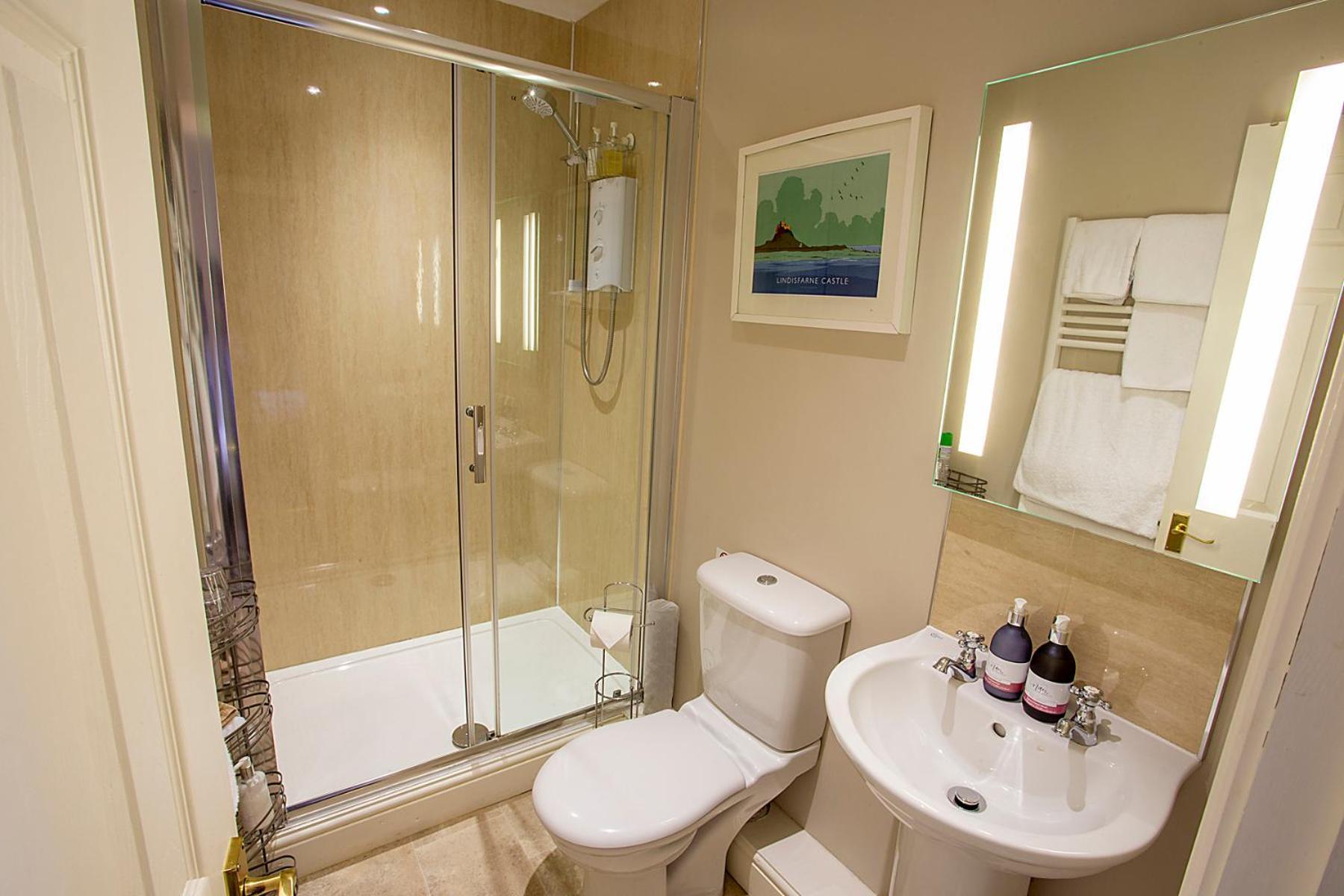 Market Cross Guest House Белфорд Экстерьер фото